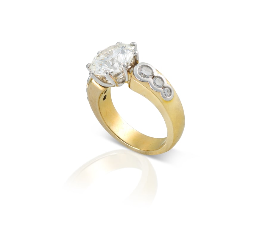 18k and platinum two-tone diamond ring | Strauss & Co