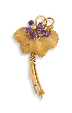 Fred; Amethyst and gold flower brooch by FRED, Paris, 1960s