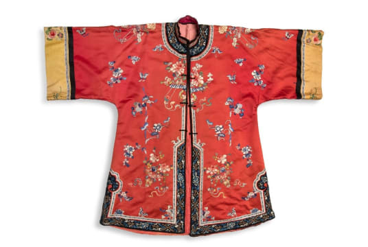 A Chinese embroidered silk robe, Qing Dynasty, late 19th century