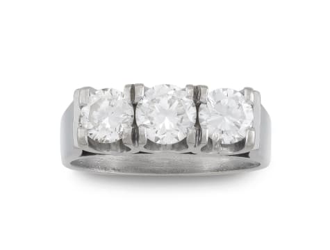 Three stone diamond and 18ct white gold ring