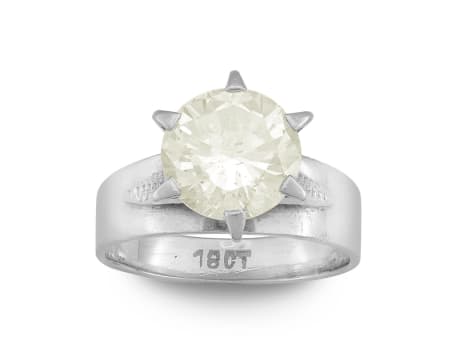 Single-stone diamond ring