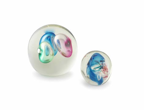 A David Reade glass paperweight, 1994