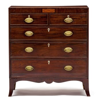 A George III mahogany chest of drawers