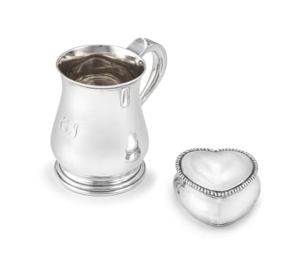 A late Victorian silver heart-shaped trinket box, Henry Matthews, Birmingham, 1897