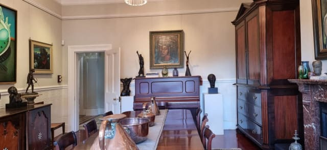 Art, dinner and wine evening for 8 people at home with Frank and Lizelle Kilbourn and Strauss & Co specialists