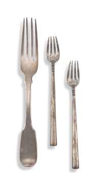 A Cape silver 'Fiddle' pattern dinner fork, Lawrence Twentymen, 19th century