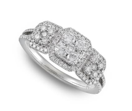 Diamond and 18ct white gold ring