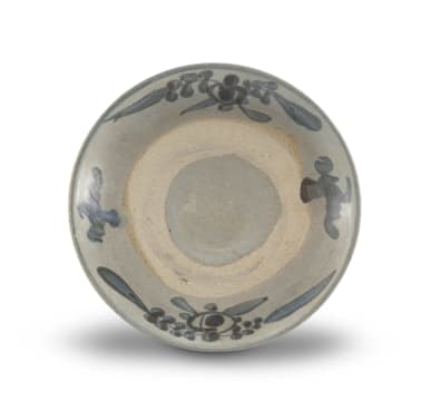 A Chinese Provincial blue and white dish, Qing Dynasty, mid 18th century