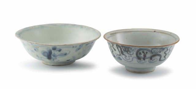 A Chinese Provincial blue and white bowl, Qing Dynasty, 18th/19th century