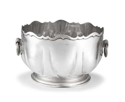An Edward VII silver rose bowl, Charles Edwards, London, 1906, retailed by Wylett & Sachs, Marble Arch House, London, W.W.