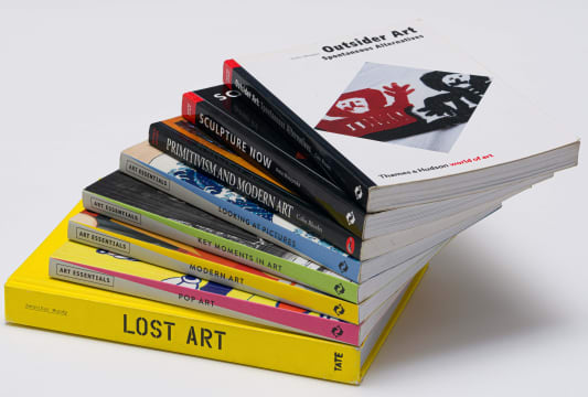 Various Authors; Art Essentials
