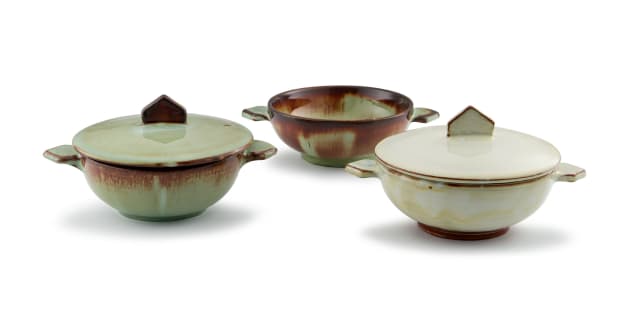 Two Linn Ware soup coupes and covers