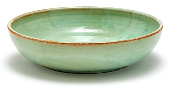 A Linn Ware celadon and russet-glazed bowl