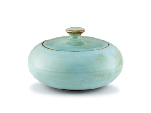 A Linn Ware mottled green-and-russet-glazed covered bowl