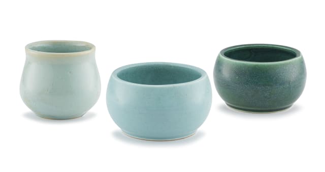 A Hamburger's Pottery celadon-glazed vase