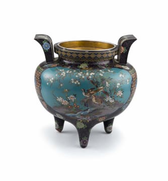 A Japanese cloisonné enamel silver wire koro, in the manner of the Hayashi Kodenji workshop, Meiji period, 1868-1912