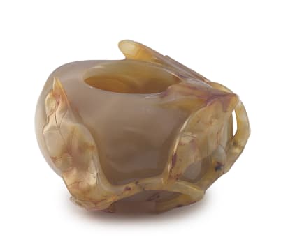 A Chinese agate brush washer, Qing Dynasty, 19th century