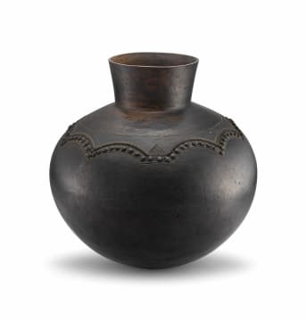 A burnished fired clay uphiso, Nesta Nala, 1995