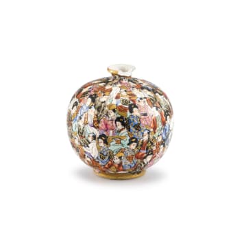 A miniature Japanese Satsuma vase, Meiji period, 1868-1912