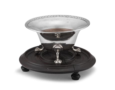 A Cape silver tessie-on-stand, Daniel Heinrich Schmidt, late 18th century