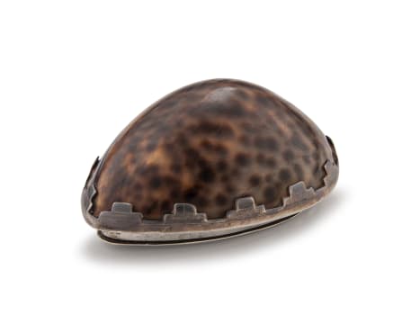 A Cape silver-mounted shell snuff box, Lawrence Holme Twentyman, 19th century