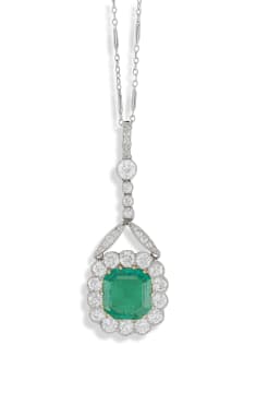 Edwardian emerald and diamond pendant necklace