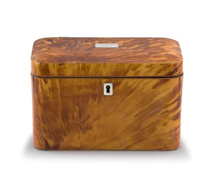 A tortoiseshell tea caddy, 19th century