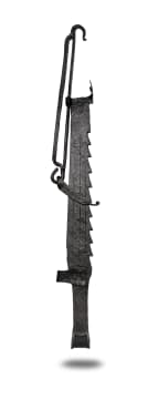 A black painted steel sawtooth trammel