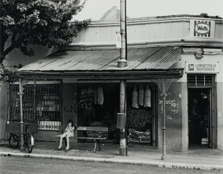 David Goldblatt; Slegs Blankes/Europeans Only, Bus Stop, Derby Road, Lorentzville, Johannesburg, December 1973
