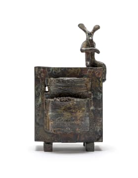 Guy du Toit; Thinking Hare on Box