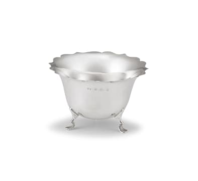 A George V silver bowl, Barker Brothers, Birmingham, 1914