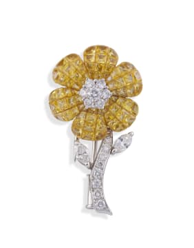18k white gold sapphire and diamond brooch