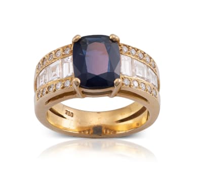 18k yellow gold sapphire and diamond ring