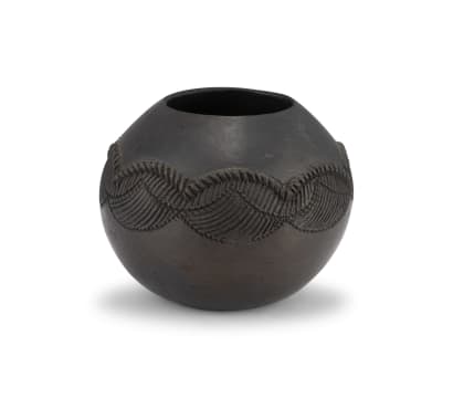 Nesta Nala; Pit-fired earthenware Umancishana with relief and incised patterns
