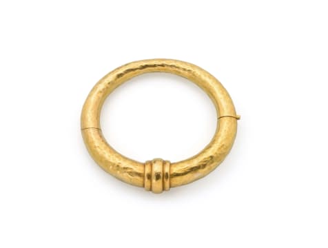 18k yellow gold bangle