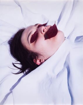 viviane-sassen-inhale-