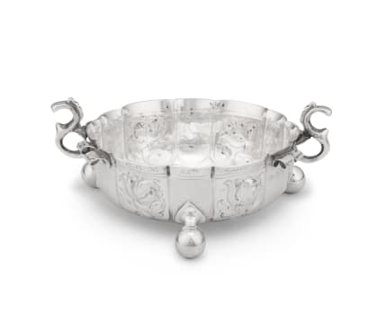 Edwardian silver bowl, Lambert & Co, London, 1910