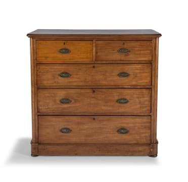 A Victorian mahogany chest of drawers, late 19th century