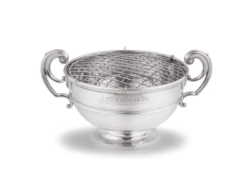 A George V silver rose bowl, Robert Pringle & Sons, London, 1928