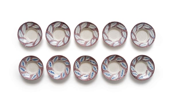 Plate with purple rim and blue leaf motif, ten by Hylton Nel | Strauss & Co