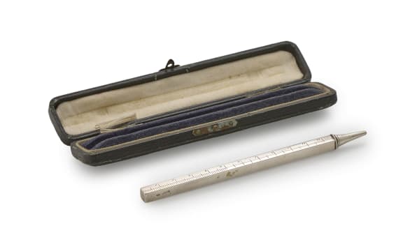 A George V silver propelling pencil, W.S, Birmingham, 1923