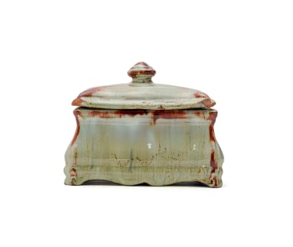 Linn Ware/Ceramic Studio; Rust and green trinket box
