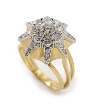 Diamond star ring