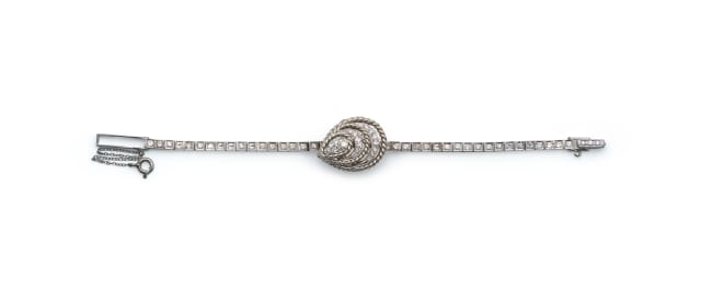 Spiral wristwatch