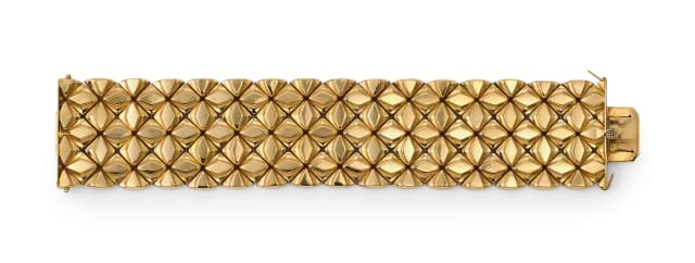 Gold flat bracelet