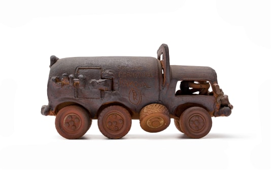 Furniture removal services truck by Austin Hleza | Strauss & Co