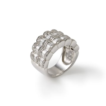 Diamond dress ring
