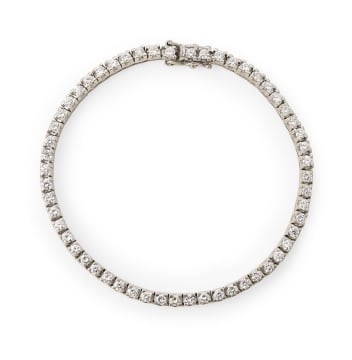 Diamond tennis bracelet