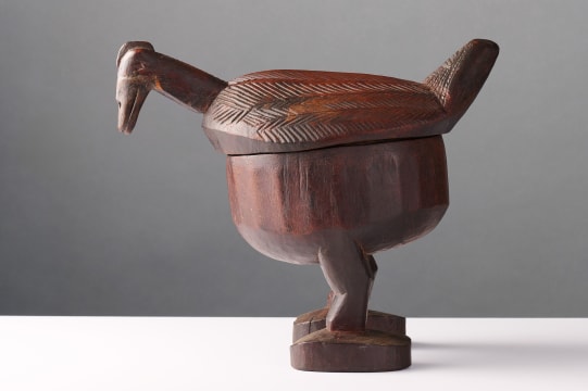 Yoruba shrine vessel with chicken lid, Nigeria