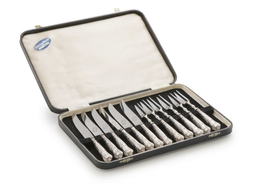 An Elizabeth II silver Kings pattern fruit set, Harrison Brothers, Sheffield, 1968